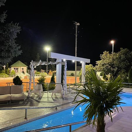 Villa Fruska Gora Klub Krstasice Irig Exterior foto